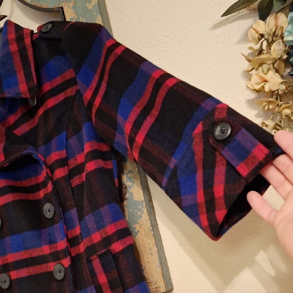🔥🔥CLEARANCE🔥🔥 Forever 21 Chic Double-Breasted Plaid Pea Coat. Size Small - Picture 6 of 11